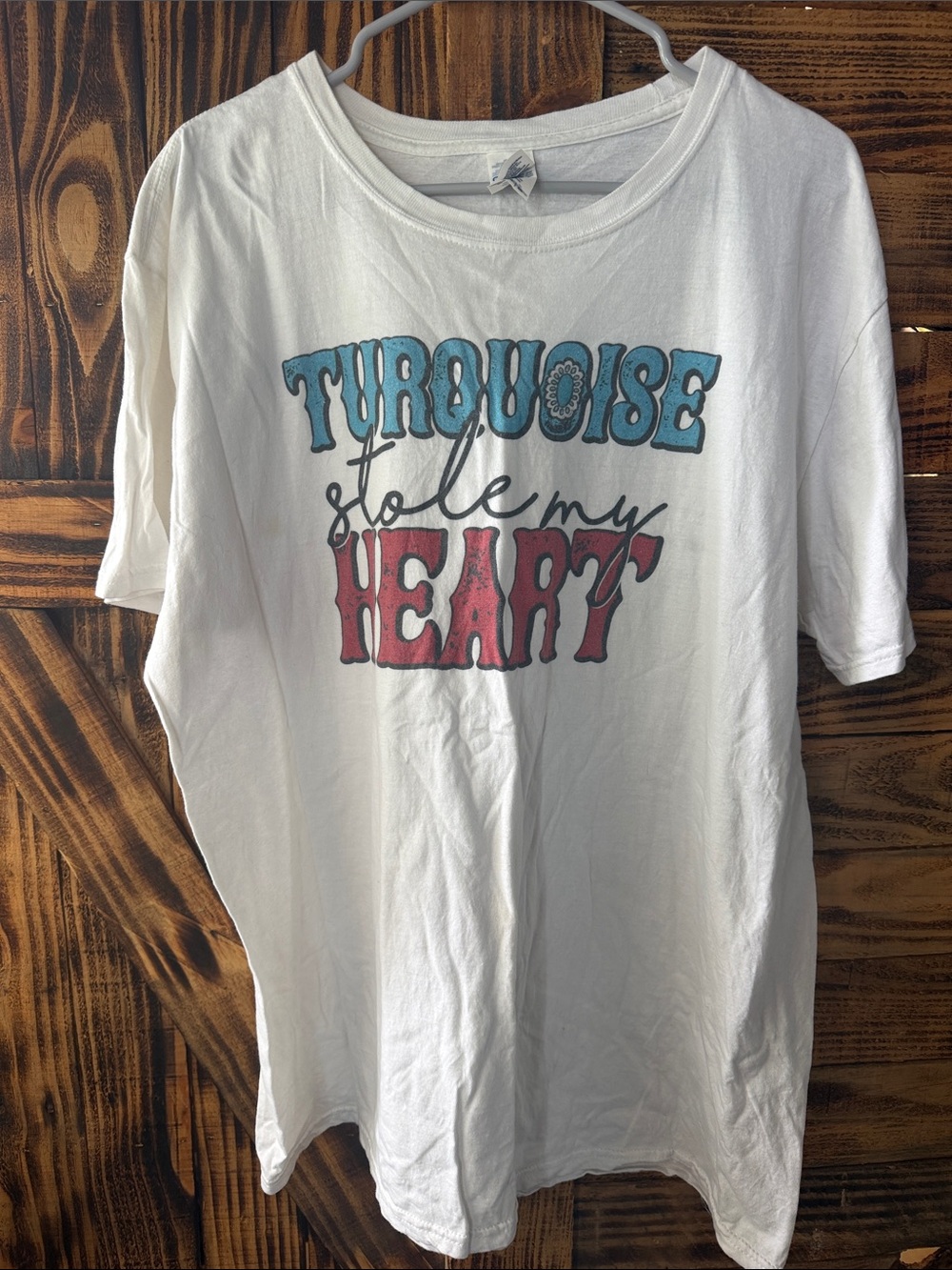 White Short Sleeve Tee with Turquoise & Red Graphic - Women